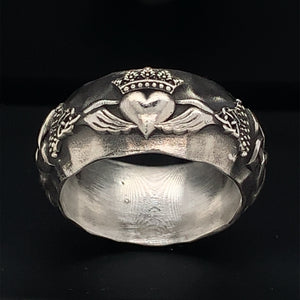 Claddagh Wedding Ring for Men and Women, Handcrafted Celtic Ring, Personalized Wedding Band