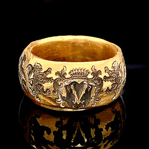 Gold Coat of Arm Ring, Handcrafted Family Crest Personalized Silver Wedding Band