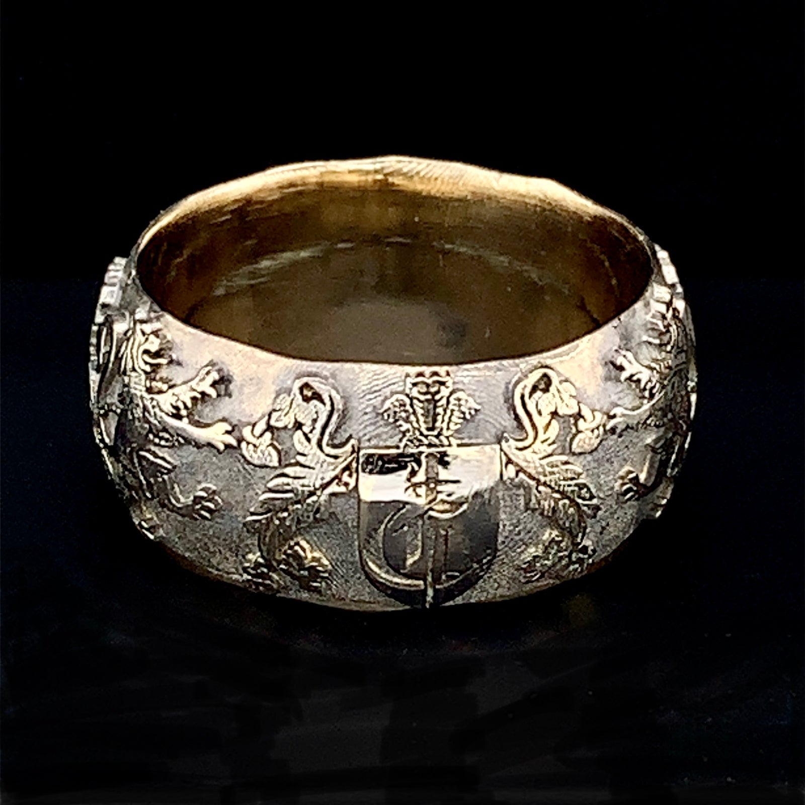 Coat of Arm Ring, Gold Family Crest Ring, Family Crest Ring, Coat of Arm Ring, Anniversary Ring, Handmade Mens Ring, Antique Style Ring